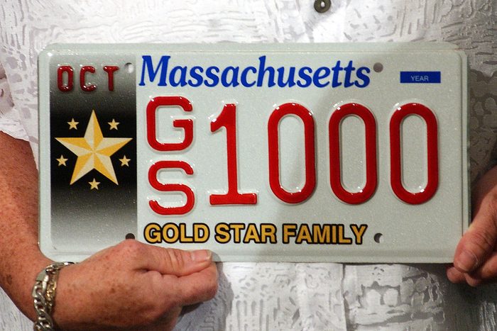 Massachusetts Gold Star Family License Plate