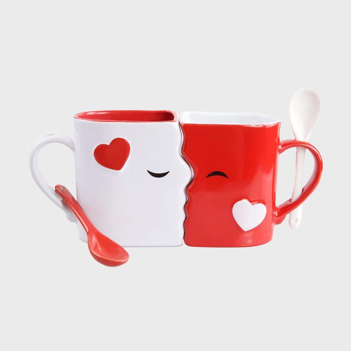 Kissing mugs set