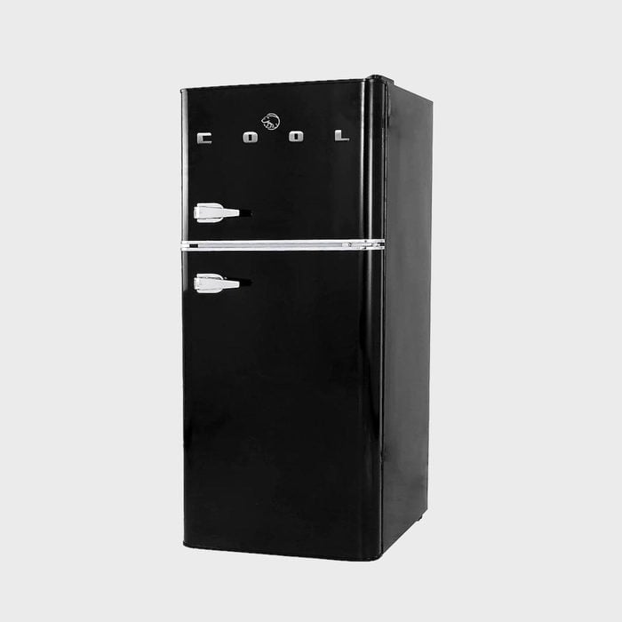 6 Best Mini Fridge Models for Small Spaces, Dorms and Beverages 2023