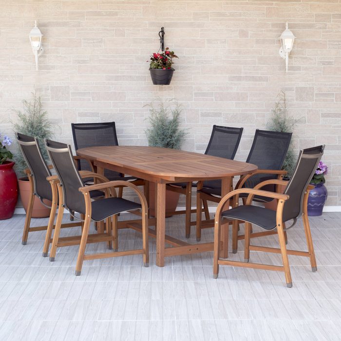Extendable Oval Patio Dining Set 