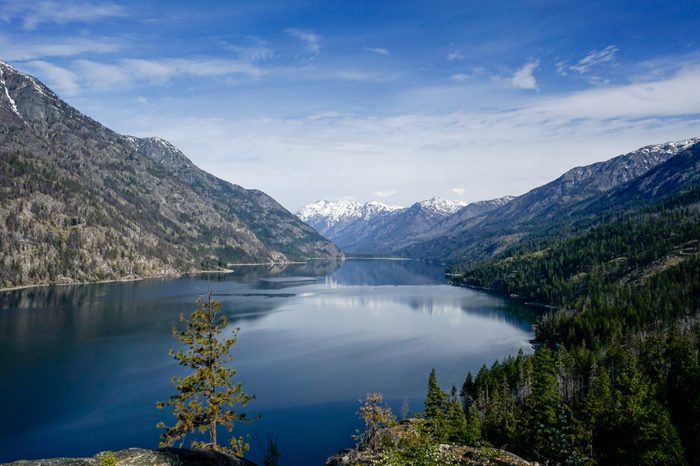 Blue Sky, Blue Lake, Mountains, Spring Hike, Lake Chelan, Lakeshore Trail, Chelan Washington