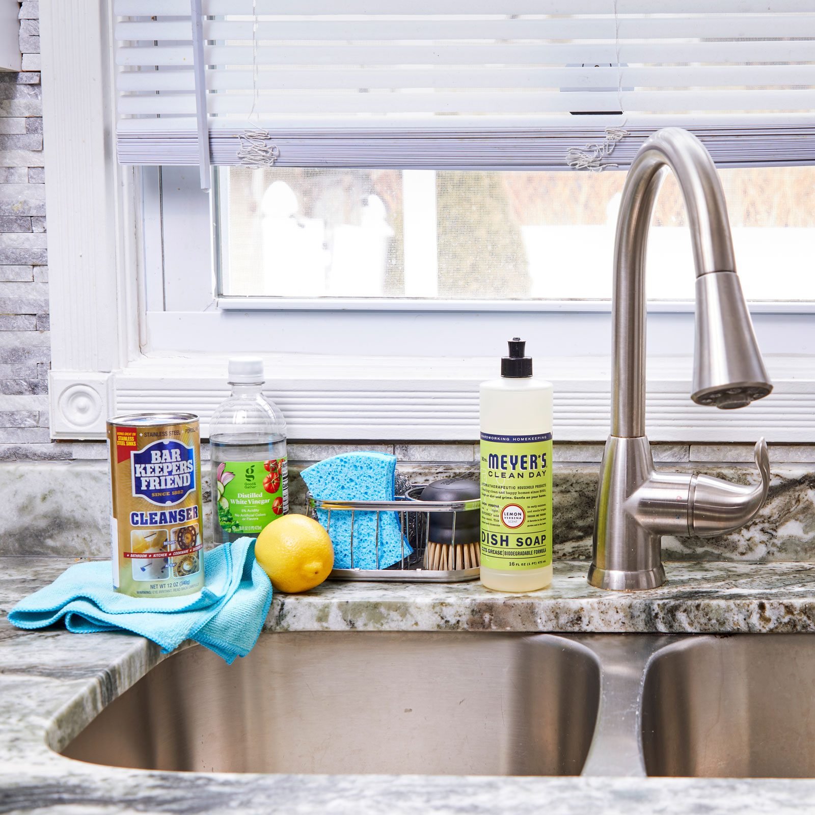 How to Remove Scratches and Maintain Stainless Steel Sinks