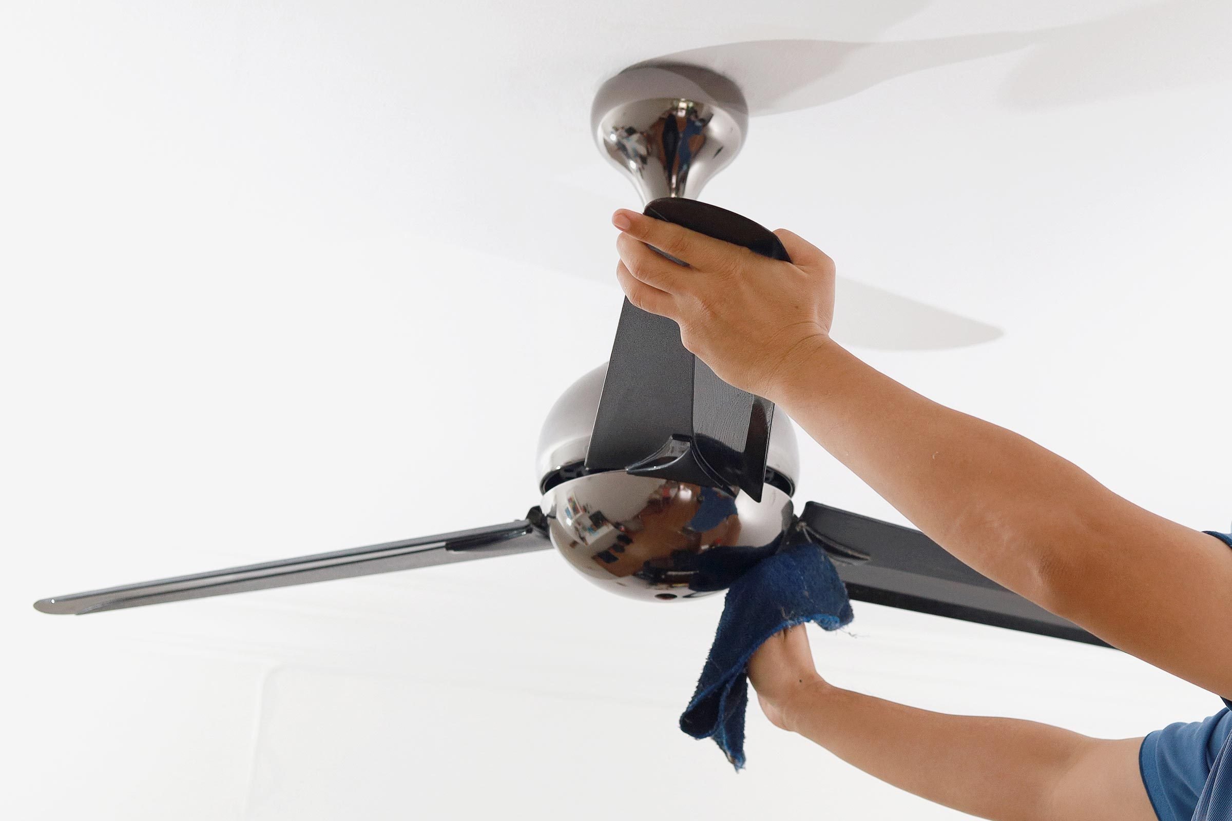 How To Clean Ceiling Fans Trusted