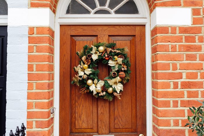 Door and wreath. Front door christmas ornament