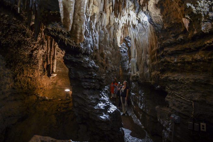 hidden gem in Maryland, Crystal Grottoes Caverns
