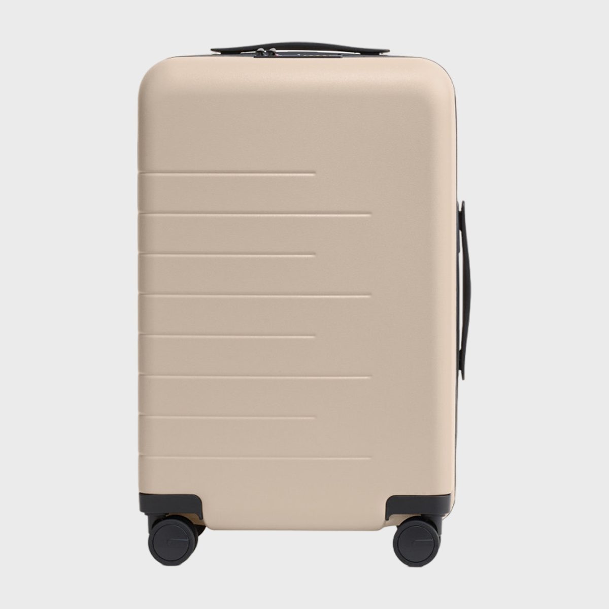 A Quince Suitcase Is the Affordable Luggage You Need