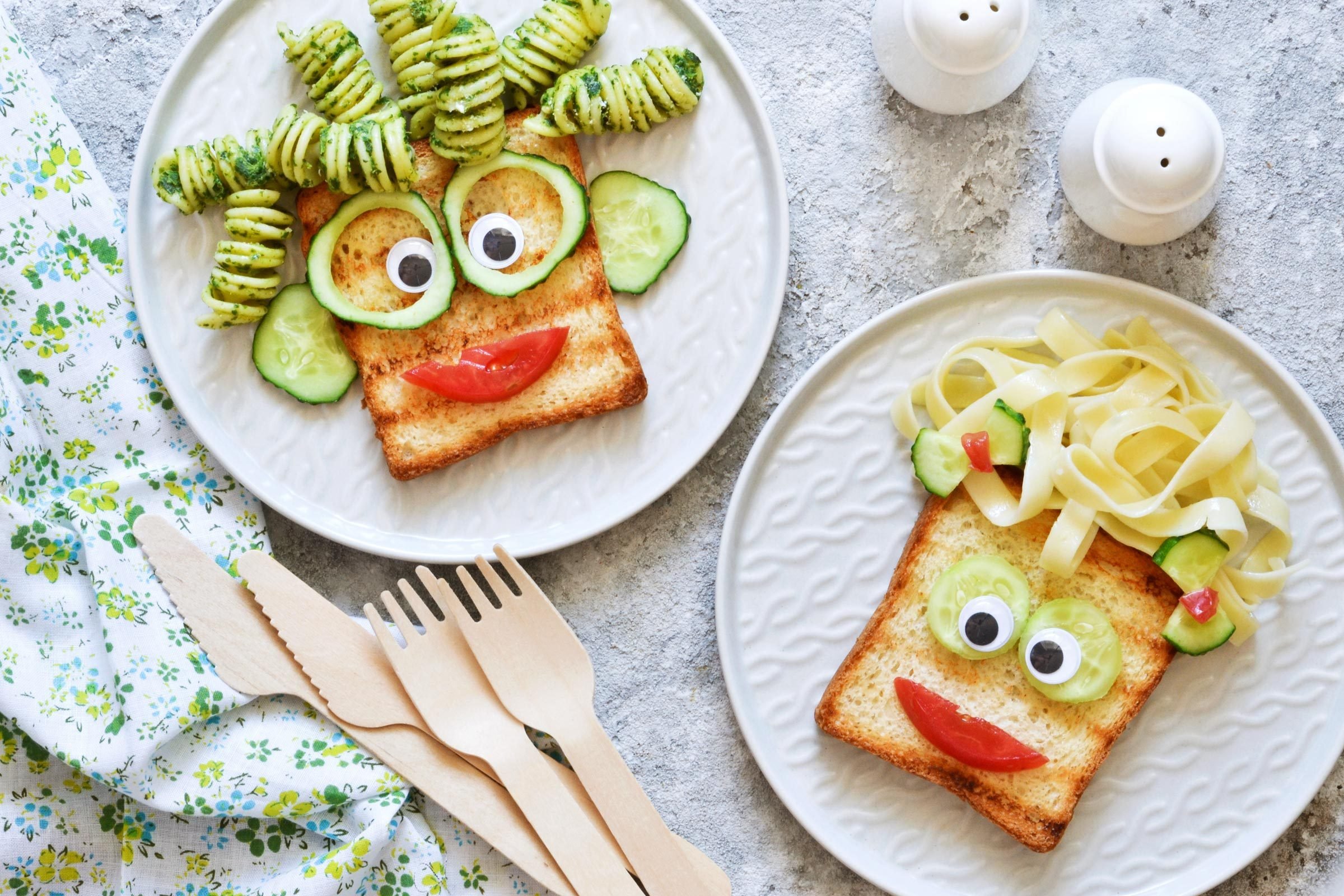 funny faces made on toast with different food for kids