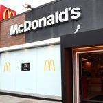 This Is the Worst Time to Visit McDonald’s, According to a Former Cook