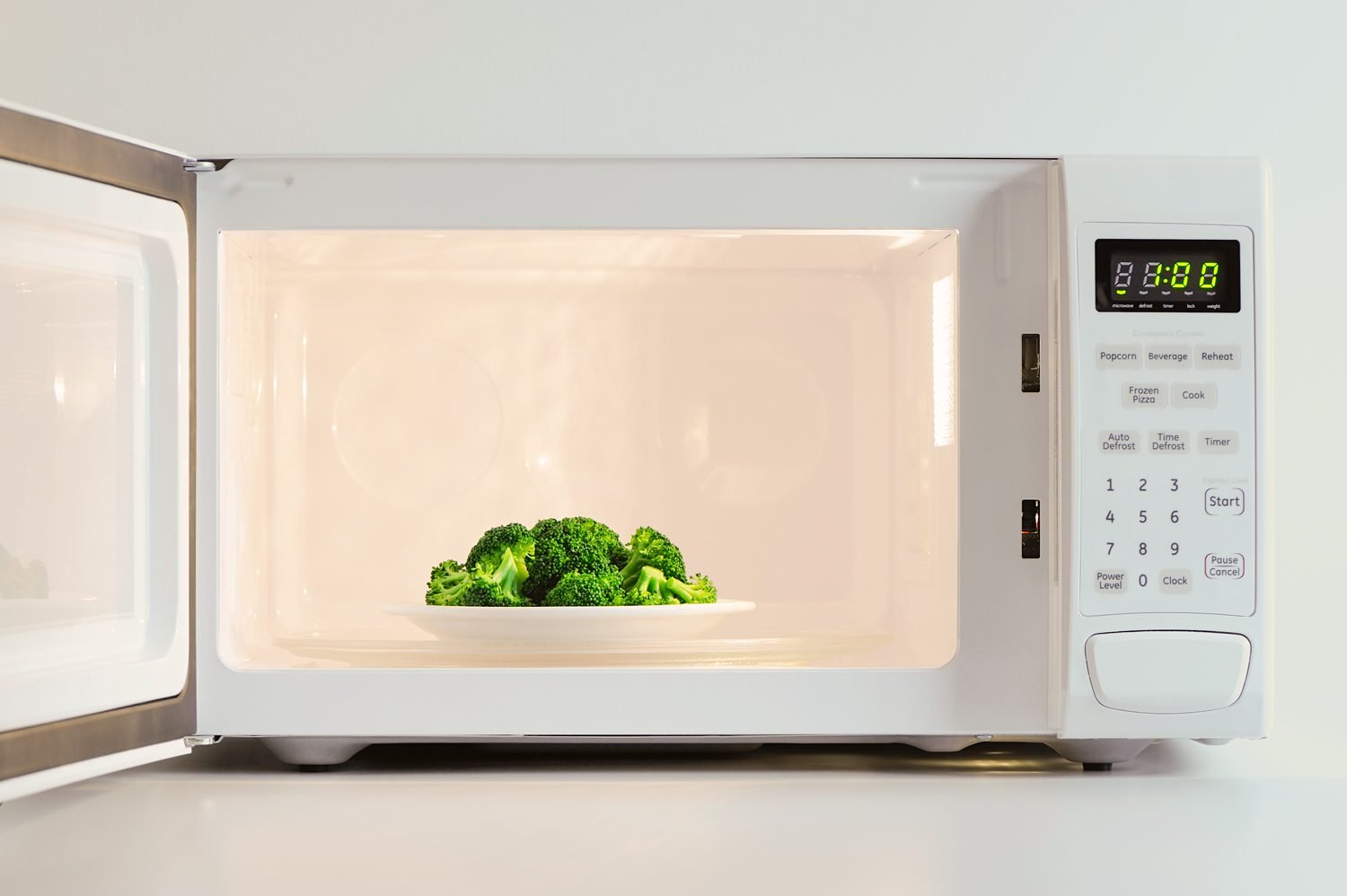https://www.rd.com/wp-content/uploads/2023/11/Getty-157403041-Resize-Recolor-Crop-DH-RD-Why-You-Should-Be-Using-This-Microwave-Button.jpg