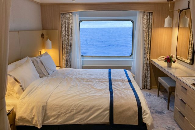 Empty Room on Cruise 