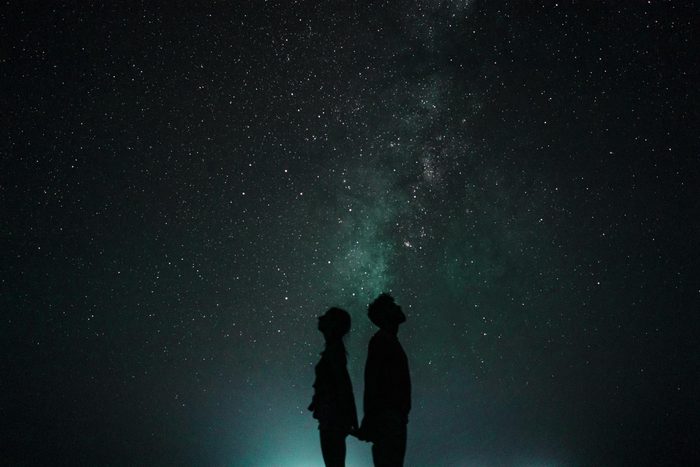 couple looking at stars