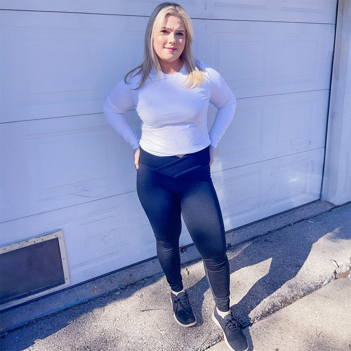 6 Best Plus Size Leggings To Wear When You Absolutely Have To Put On Pants