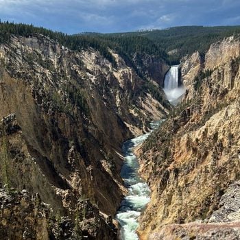 Rdd24 My Family Had An Epic Yellowstone Itinerary Anne Fritz Image008 06 Msedit