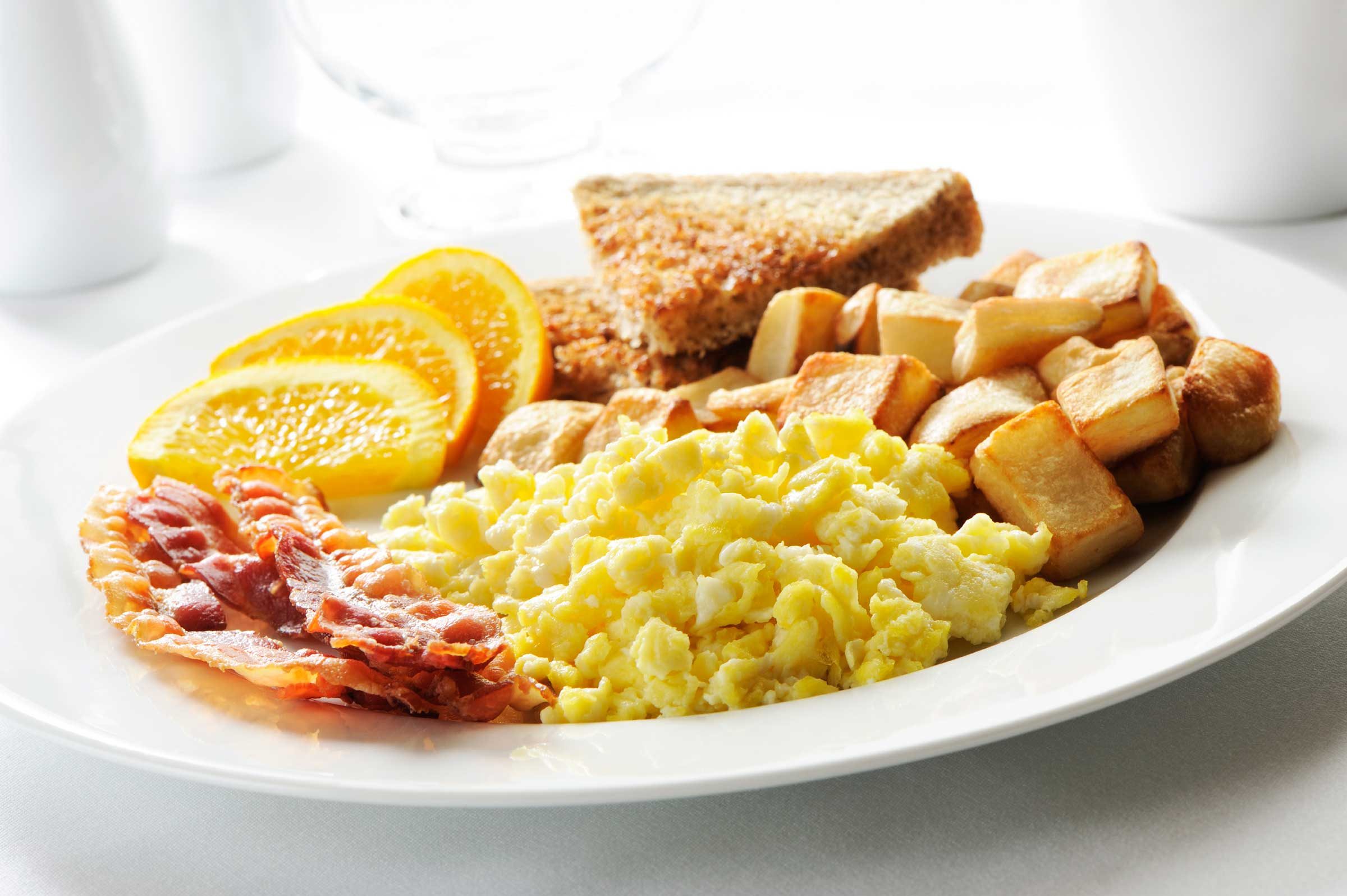 Breakfast For Diabetics 11 Healthy Tips Readers Digest throughout Breakfast For Diabetes Type 2